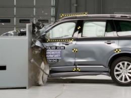 Новый Volvo XC90 подвергся суровому испытанию на краш-тесте IIHS (видео)