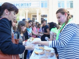 Запорожские студенты собрали деньги для детей с особыми потребностями
