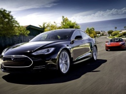 Tesla анонсировала распродажу б/у автомобилей