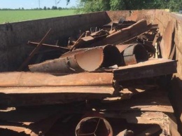 Полицейские Днепропетровщины задержали водителя, который перевозил 21 тонну металлолома без документов