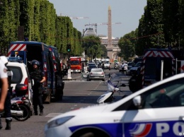 Напавший на полицию в Париже присягал на верность ИГ