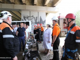 Спасатели провели учения на случай обрушения Ингульского моста
