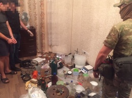 СБУ ликвидировала две мощные нарколаборатории в Одессе и Черкассах
