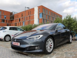 Tesla поставила рекорд пробега на одной зарядке