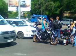 В Одессе фургон сбил мотоциклиста (ФОТО)