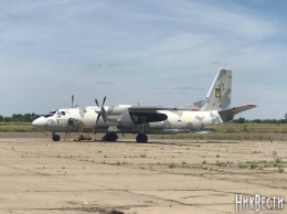 Впервые за многие годы в николаевском аэропорту сел самолет