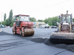 В Терновке впервые за 30 лет ремонтируют одну из магистральных улиц (ФОТО)