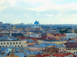 В Петербурге появились легальные экскурсии по крышам