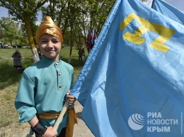 День крымско-татарского флага в Симферополе отметят автопробегом