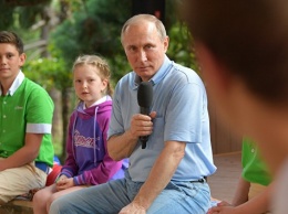 Путин пожелал детям сохранить дружбу, которую они заведут в детском лагере