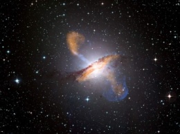 Вселенная содрогнется от мощного взрыва при слиянии двух черных дыр