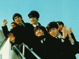 Первый контракт Beatles со студией звукозаписи продан за $93 тысячи