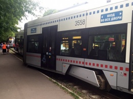 Киев хочет закупить опасные для пассажиров трамваи