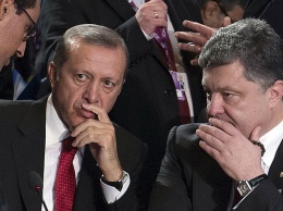 Порошенко продаст за бесценок Эрдогану последние секреты советской оборонки