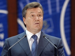 Оболонский райсуд разрешил судить Януковича заочно