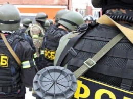 Высокопоставленные сотрудники ФСБ задержаны в Москве во время получения взятки