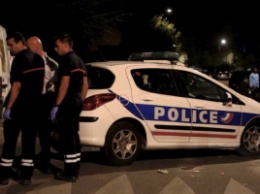 Новая атака на мусульман во Франции: возле мечети неизвестные расстреляли людей