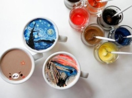Видео дня: шедевры живописи на пенке от кофе
