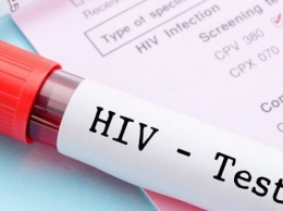 Зараженную ВИЧ-диссидентку будут судить за отказ лечить от вируса двухлетнюю дочь