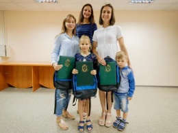 В Днепровском городском совете наградили каратистов города