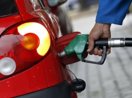 Украина тратит все больше валюты на импорт бензина