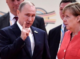 Нервно закатила глаза: весь мир бурно спорит, чем Путин смог достать Меркель на G20