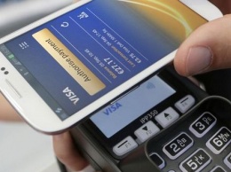 Заплати мобилкой: что дадут украинцам новые правила для мобильщиков