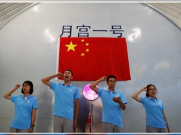 Китайских студентов на 200 дней закрыли в «лунном» бункере