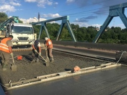 Путь открыт: на мосту под Харьковом закончили ремонт