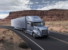 Volvo оснастила новые грузовики VNL мультимедийной системой с поддержкой Apple CarPlay