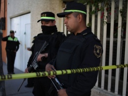 В Мексике в столкновении полиции с бандитами убиты пять человек