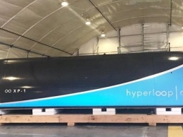 Вакуумный поезд Hyperloop взлетел на пять секунд и разогнался до 100 км/ч