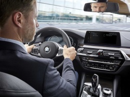 Microsoft установит Skype на автомобили BMW