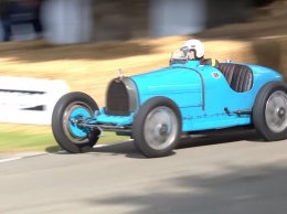 Богатая и сытая жизнь: дрифт на 90-летней Bugatti (видео)