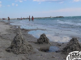 В Скадовске ежедневно мониторят качество морской воды, чтобы не допустить массовое заболевание курортников