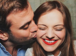 5 удивительных вещей, которые делает наше тело при поцелуе