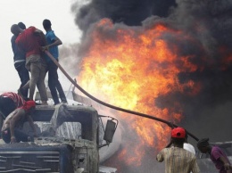 В Нигерии 30 человек сгорели заживо из-за курильщика