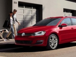 Стало известно, когда в Украине появится VW Golf за полцены