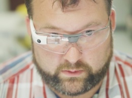 Google выпустил новую версию «умных» очков Glass