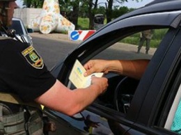 185 правонарушений за две недели прекратила полиция на блокпостах Донетчины