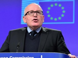 Еврокомиссия выступила против польской судебной реформы