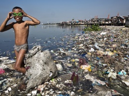 Ученые подсчитали общее количество пластикового мусора на планете