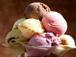 Диетологами раскрыта польза мороженого для здоровья человека