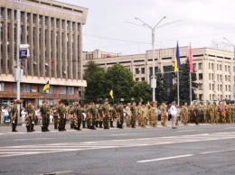 В Запорожье по проспекту пройдут 400 военных и проедет тяжелая техника