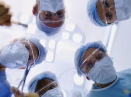 Из зарплат уральских врачей вычитают по 500 рублей за смерть пациента