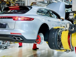 Компания Porsche приступила к производству Panamera в кузове универсал