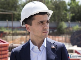 Депутат Госдумы от Крыма проинспектировал ход строительства Соборной мечети