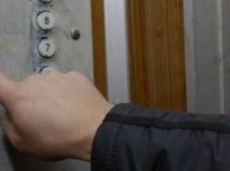 Тысячи жителей микрорайона "Черемушки" остались без лифтов