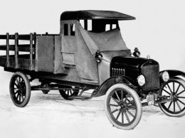 Ford отметил столетие своего первого грузовика