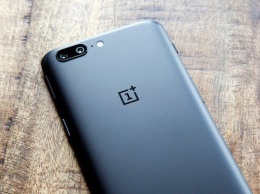 Владельцы OnePlus 5 жалуются на аккумулятор после апдейта